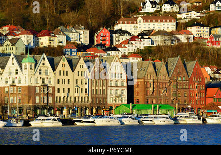 Fischerei und Handel Holz- Lager in der bryggen District, ein ehemaliger Counter der Hanse. Ein UNESCO-Weltkulturerbe, Bergen. Norwegen Stockfoto