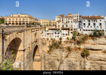 Puente Nuevo Brücke über den Tajo-Schlucht, Ronda, Andalusien, Spanien Stockfoto