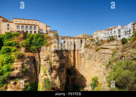 Puente Nuevo Brücke über den Tajo-Schlucht, Ronda, Andalusien, Spanien Stockfoto