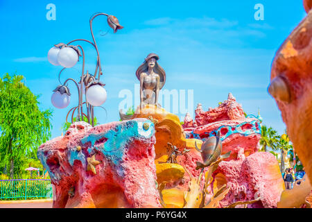 Ariel Statue bei Mermaid Lagoon in Tokyo Disneysea in Urayasu, Chiba, Japan. Stockfoto