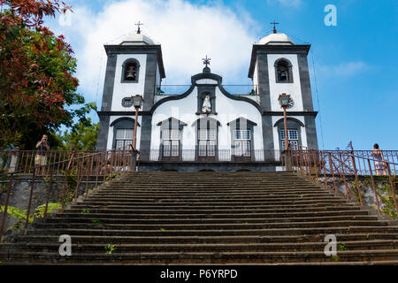 Igreja de Nossa Senhora do Monte - Unsere Liebe Frau von Monte Kirche in Madeira, Portugal. Stockfoto