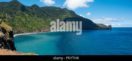 Kran Sicht nr Faial an der nordöstlichen Küste von Madeira Stockfoto