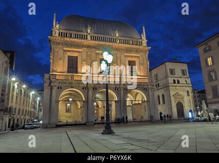 Brescia, Lombardei. Piazza della Loggia Stockfoto