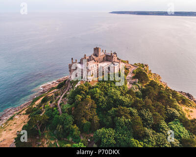 Brummen bei Saint Michaels Mount Stockfoto