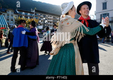 Savoyer Volkstanz mit der Besetzung der Chamochire, die Landwirtschaft fair (Comice Agricole) von Saint-Gervais-les-Bains, Haute Savoie, Frankreich, Europa Stockfoto