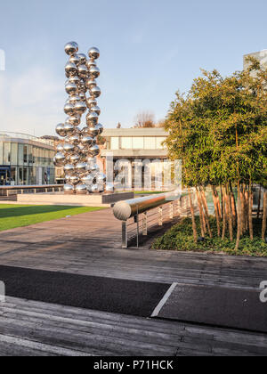 Seoul, Südkorea - November 2017: Hauptplatz im leeum Samsung Museum für Zeitgenössische und traditionelle Kunst in Itaewon Stockfoto