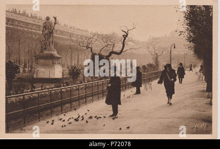 Le Jardin du Palais Royal à Paris dans les Années 1920. 49 Paris - Jardin du Palais Royal (CP Yvon) Stockfoto