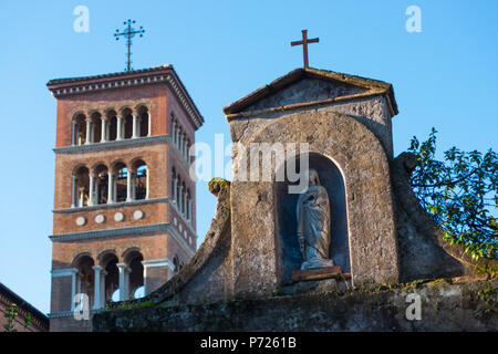 Kirche von Sant'Anselmo All'Aventino auf dem Aventin (im Anhang der Benedictine College), Aventin, Rom, Latium, Italien, Europa Stockfoto