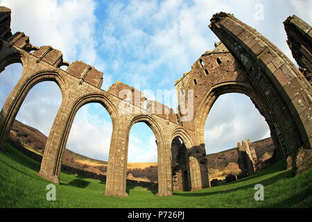 Ruinen von Llanthony Priory, Monmouthshire, Wales, Vereinigtes Königreich, Europa Stockfoto