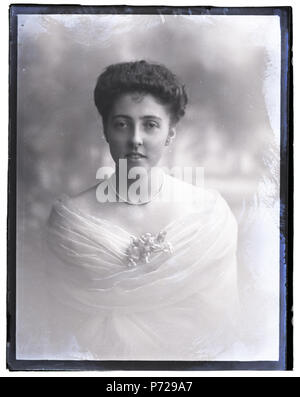 Englisch: DKW 24147 Challen L. Diese Medien Upload Datum: 19 Februar 2015, 15:28:39 Originale vor 1944 32 Miss Challen, 31 Oct 1907 (16580940912) Stockfoto