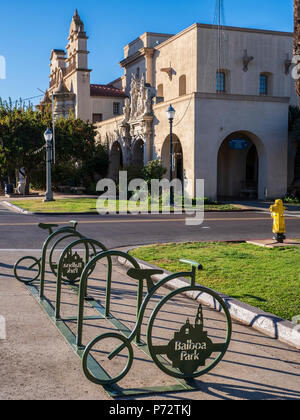 Fahrradständer, Balboa Park, San Diego, Kalifornien. Stockfoto