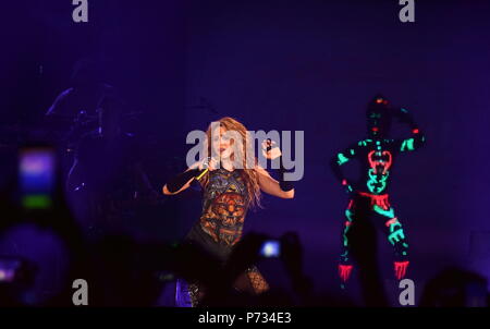 Madrid, Spanien. 3. Juli 2018. Die kolumbianische Sängerin Shakira, heute Abend bei ihrem Konzert in Madrid von El Dorado World Tour, Kredit: CORDON PRESSE/Alamy leben Nachrichten Stockfoto