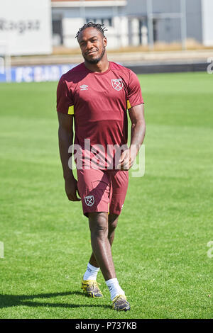 Bad Ragaz, Schweiz. 4. Juli 2018. Michail Antonio während dem Training der Ersten Mannschaft von West Ham United am Sportplatz Ri-Au in Bad Ragaz. Die Hämmer Aufenthalt in Bad Ragaz für zwei Wochen für die Premier League Saison 2018/2019 vorzubereiten. Credit: Rolf Simeon/Alamy leben Nachrichten Stockfoto