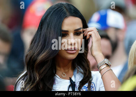 Moskau, Russland. 3. Juli 2018. Ruby Mae vor der 2018 FIFA World Cup Runde 16 Match zwischen Kolumbien und England bei Spartak Stadium am 3. Juli 2018 in Moskau, Russland. Credit: PHC Images/Alamy leben Nachrichten Stockfoto