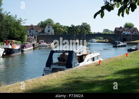 Die Themse und Abingdon Brücke, Abingdon-on-Thames, Oxfordshire, England, Großbritannien Stockfoto