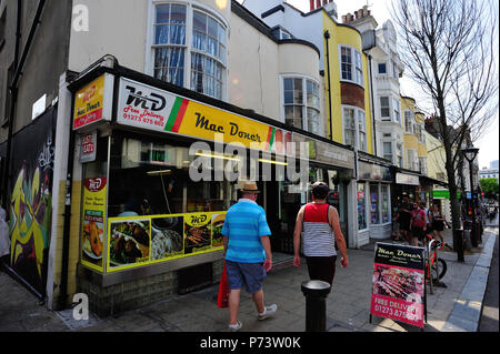 Mac Döner Kebab Shop in Brighton, englische Küstenstadt Brighton & Hove, East Sussex, England, Großbritannien Stockfoto