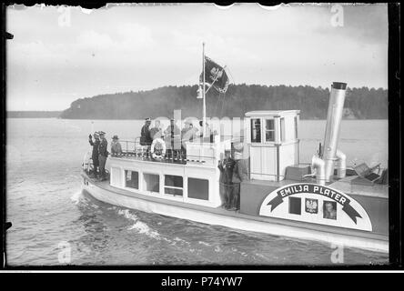 56 Narcyz Witczak-Witaczy ński - 15. rocznica bitwy pod Krechowcami. W Augustowie Obchody (107-457-12) Stockfoto