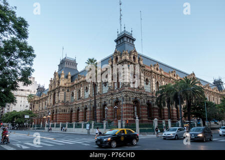 Äußere des Wasser Unternehmen Palace in der Avenida Cordoba, Barrio Norte, Buenos Aires Stockfoto