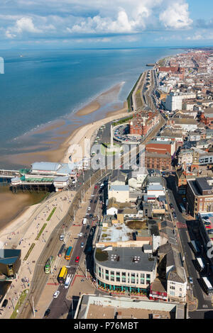Blick von oben am Blackpool Tower Stockfoto
