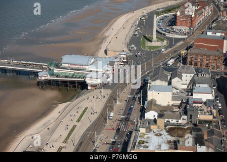 Blick von oben am Blackpool Tower Stockfoto