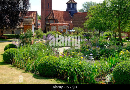 Gärten in Little Walsingham, Norfolk, England Stockfoto
