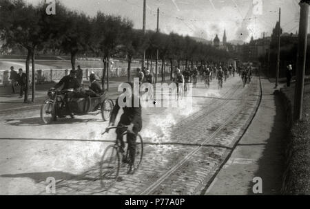 14 Carrera ciclista por las Calles de San Sebastián (1 de 3) - Fondo Car-Kutxa Fototeka Stockfoto