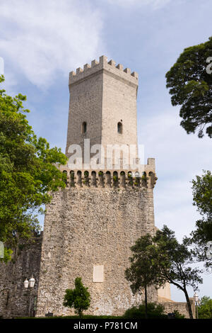 Italien Sizilien mittelalterliche Stadt Erice auf dem Monte San Giuliana Kult der Venus Erycina 12. Jahrhundert Norman Schloss der Venus Erycina Balio Castello di Venere Stockfoto