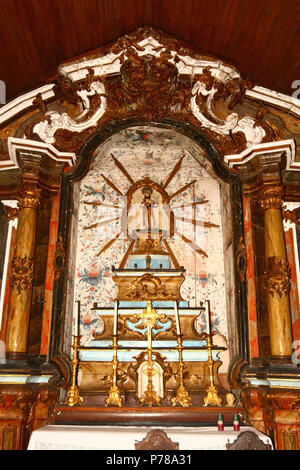 Altar und altarscreen von Sao Joao Kirche, Caminha, Provinz Minho, Nordportugal Stockfoto