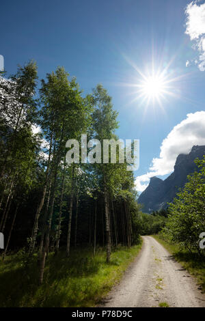 Kies radfahren Landschaft, Trollstigen, Norwegen Stockfoto