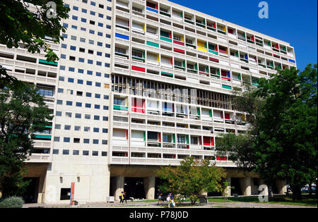 Osten Erhebung der Unité d'habitation, ein Mietshaus in Marseille, Le Corbusier, ein Pionier der modernen Architektur. Stockfoto