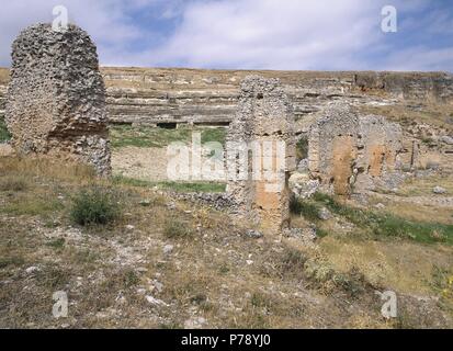 Spanien. Kastilien-León. Clunia. Antike römische Stadt. Die Ruinen. Stockfoto