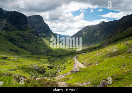 Ein Blick hinunter auf der Suche Glencoe, Argyll, Schottland Stockfoto