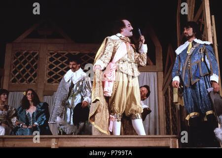 Fotogeschenke, AGUSTIN ESCRITOR ESPÑOL. MADRID 1618 - 1669 TEATRO." EL LINDO DON DIEGO", REPRESENTACION TEATRAL DE MADRID, AÑO 1981. Stockfoto