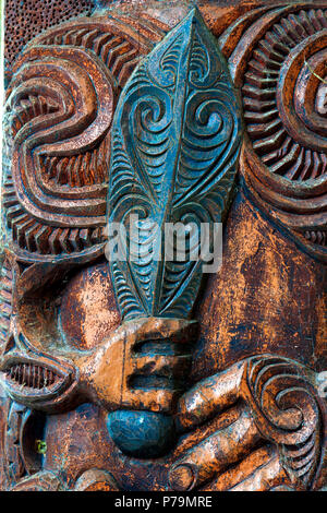 Holz- Maori Carving an Marae Stockfoto