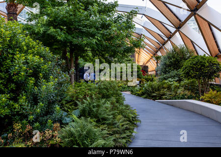 Crossrail, Dachgarten, Canary Wharf, London, Großbritannien Stockfoto