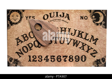 Ouija Brett auf weißem Hintergrund 3 isolierte d Abbildung Stockfoto