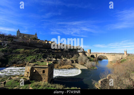 Puente de Alcantara, Atcantara Brücke über den Fluss Tejo, Toledo, Spanien Stockfoto