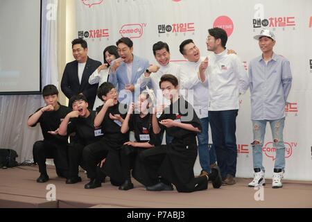 Seoul, Korea. 04. Juli 2018. Hui Jae Lee Mun-Se-yun, Girl's Day Park So Jin nahmen an der Produktion der TV-Show "VS Kind Korea" in Seoul, Korea am 04. Juli 2018. (China und Korea Rechte) Credit: TopPhoto/Alamy leben Nachrichten Stockfoto