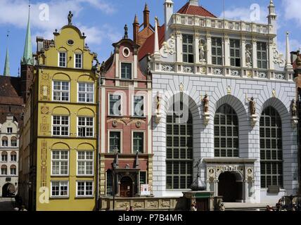 Polen. Danzig. Artushof. Zweigstelle des historischen Museums. Fassade von Abraham van Den Blocke (1572-1628) im niederländischen Manierismus-Stil, 17. Jahrhundert. Stockfoto