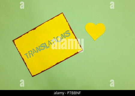 Schreiben Hinweis Übersicht Übersetzungen. Business Foto schriftliche Präsentation oder gedruckten Prozess der Wörter übersetzen Text Stimme schön Kalk Farbe grau Schatten ein Stockfoto