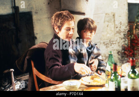 Eine englische Ehefrau aka. Die englische Frau, TV-Film Deutschland 1995, Regie: Simon Shore Darsteller: Zoe Wanamaker als Madame Grimeau und Jamie O'Brien wie Bertrand Stockfoto