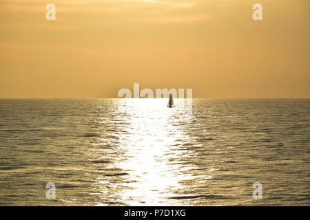 Sonnenuntergang in der Adria Stockfoto