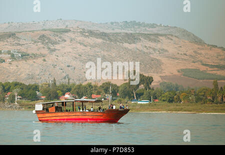 Boot für Touristen auf See von Tiberias, Galiläa, Israel Stockfoto