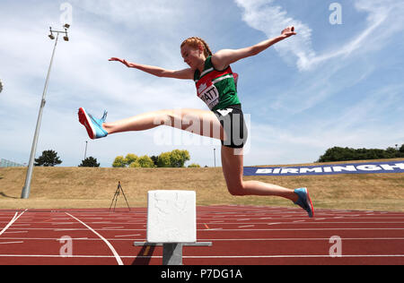 Großbritanniens Aimee Pratt konkurriert im 3000 m Hindernislauf der Frauen während der Tag zwei Der Muller britischen Leichtathletik Meisterschaften an Alexander Stadium, Birmingham. Stockfoto