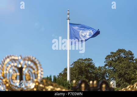 Un-Flagge vor dem Internationalen Gerichtshof Freedom Palace Den Haag Niederlande Stockfoto