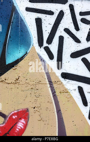 MINSK, Weißrussland - April 13, 2018: bunte Graffiti an der Wand. Zeitgenössische Kunst Hintergrund Stockfoto