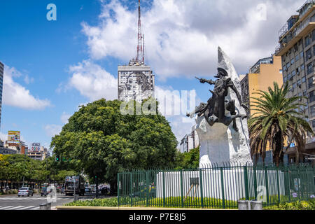 Don Quijote de La Mancha Denkmal am 9 de Julio Avenue - Buenos Aires, Argentinien Stockfoto