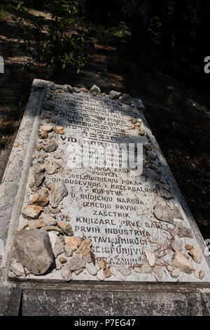 Grabstein auf dem jüdischen Friedhof von Split Stockfoto