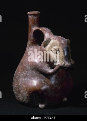 Präkolumbische Kunst. Pre-Inka. Tumaco Tolita Kultur. Region der Pacific Colombo-ecuadorianischen Küste von 300BC-600 n. Chr.. Keramik-Objekt. Form-Eichhörnchen. 25 x 10'5 cm. Aus Ecuador. Privatsammlung. Stockfoto