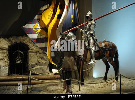 Zahlen zeigen ein Soldat auf Pferd und zu Fuß in Richtung der Schlacht von Brunkeberg (1471). Schwedische Armee. Im Mittelalter. Mittelalterlichen Museum. Stockholm. Schweden. Stockfoto